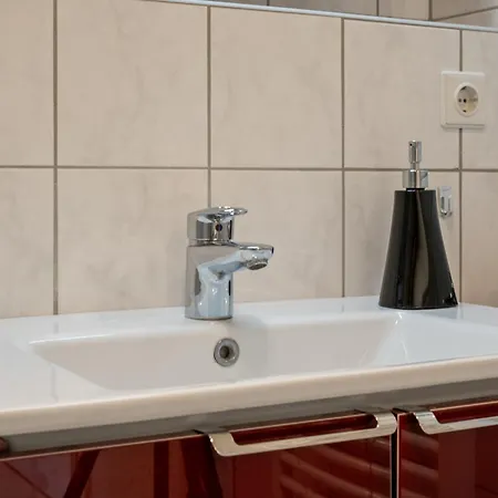 Seepferdchen Am Mueritzufer * Waren (Mueritz)